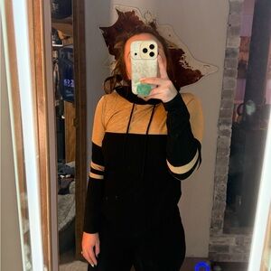 SHEIN Black Top with Beige Stitching